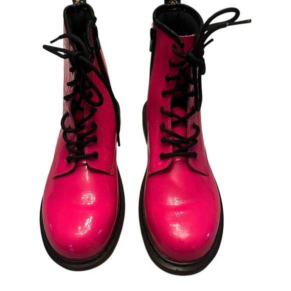 Hot Pink Doc Dr. Martens Patent Leather Delaney 8 Eye Boots Womens US 7 - Picture 2 of 10